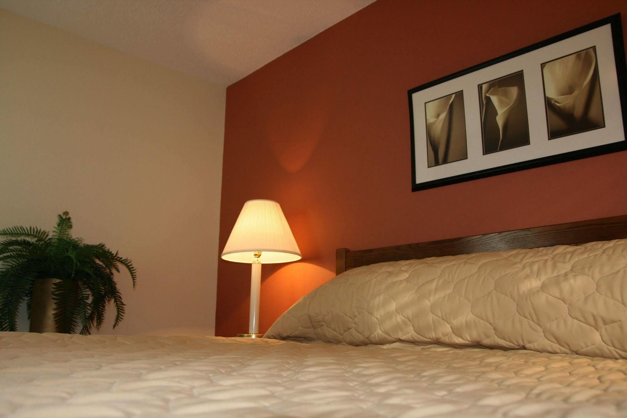 Affordable Suites Of America Fredericksburg Exteriör bild